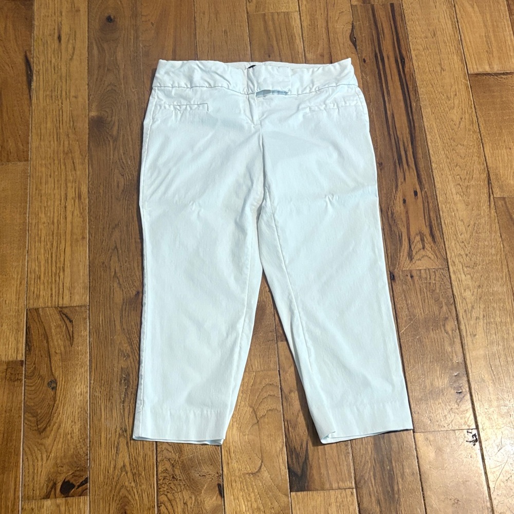 The Limited Light Cream Capris